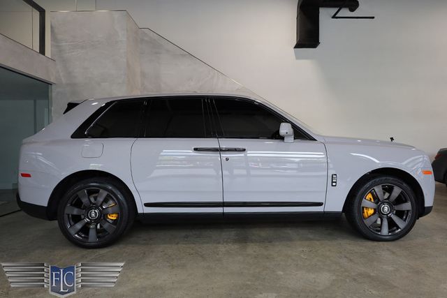 2024 Rolls-Royce Cullinan Black Badge Sport Utility - 22957854 - 2
