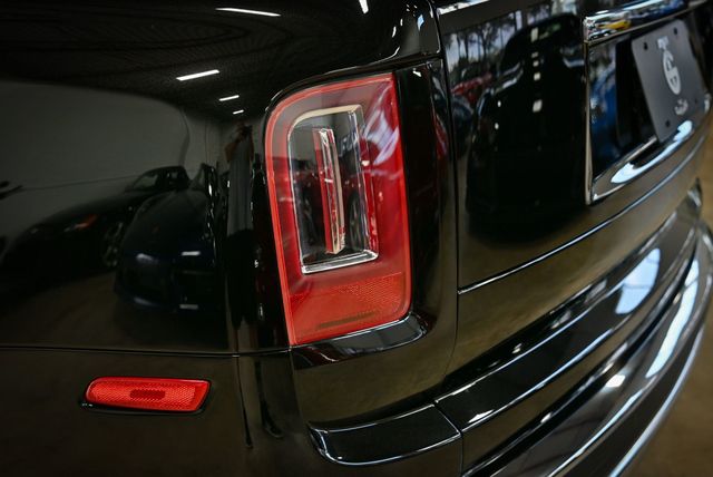 2024 Rolls-Royce Cullinan Sport Utility - 22959765 - 10