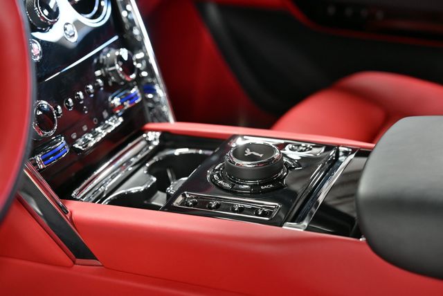 2024 Rolls-Royce Cullinan Sport Utility - 22959765 - 28