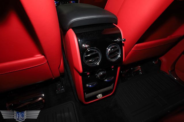 2024 Rolls-Royce Cullinan Sport Utility - 22979404 - 24