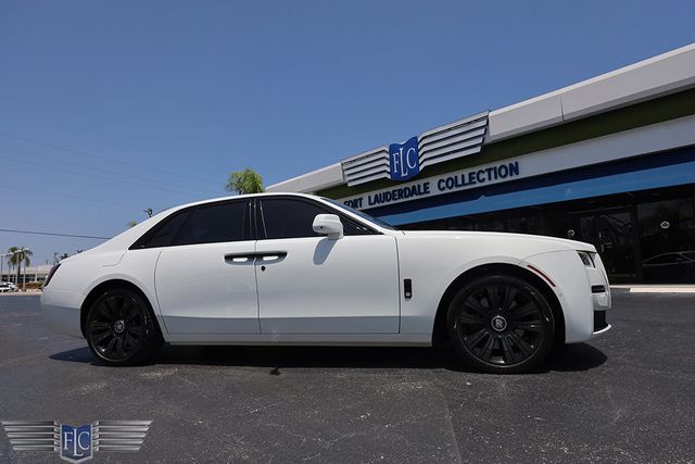 2024 Rolls-Royce Ghost Sedan - 23068311 - 13
