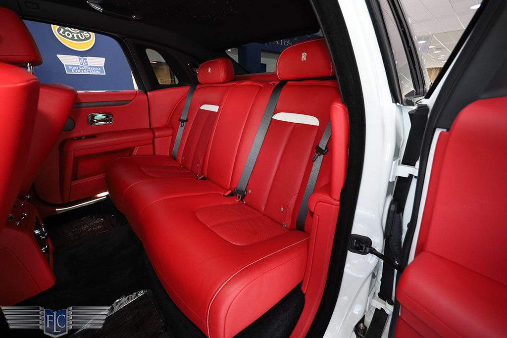 2024 Rolls-Royce Ghost Sedan - 23068311 - 20