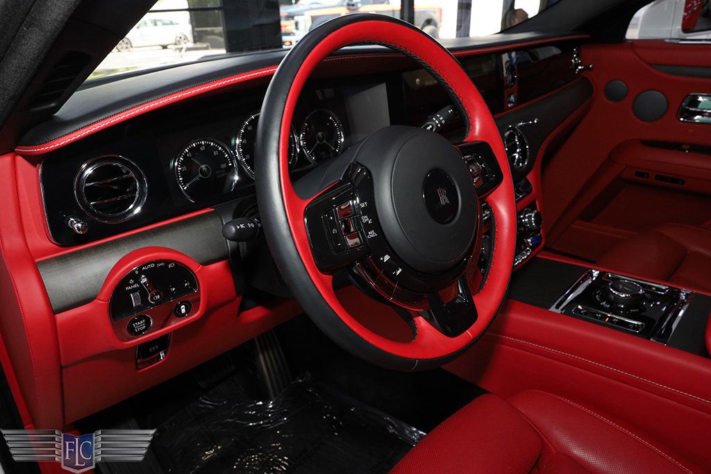 2024 Rolls-Royce Ghost Sedan - 23068311 - 25