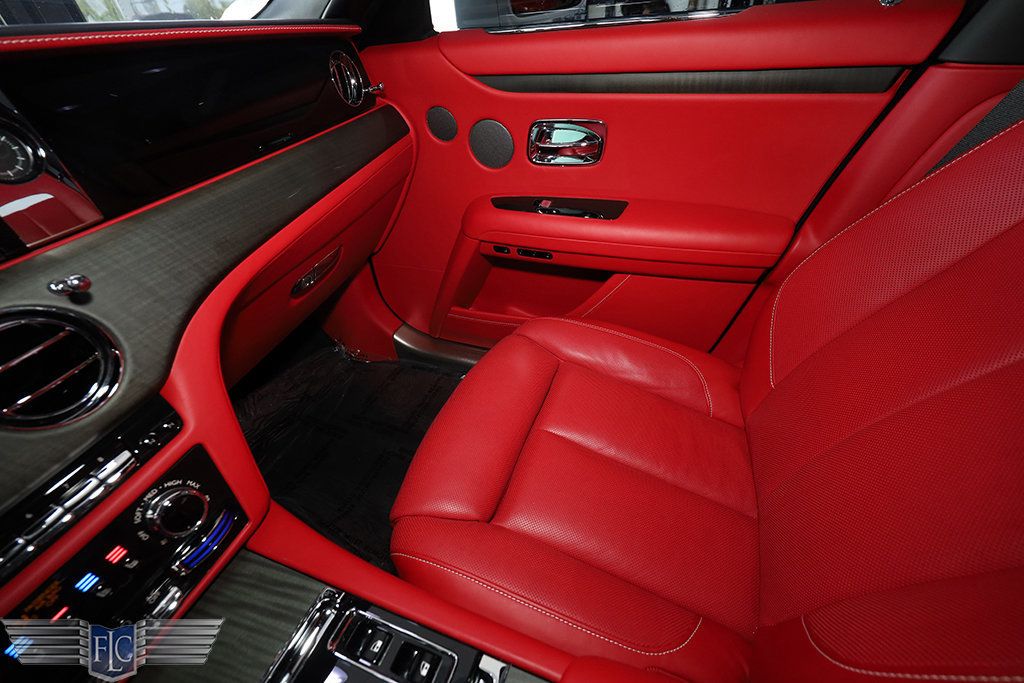 2024 Rolls-Royce Ghost Sedan - 23068311 - 28