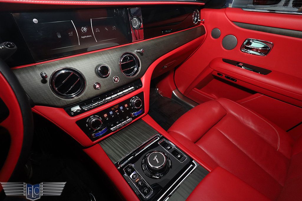 2024 Rolls-Royce Ghost Sedan - 23068311 - 29