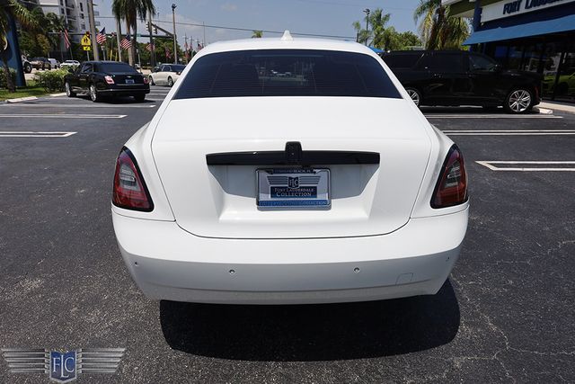 2024 Rolls-Royce Ghost Sedan - 23068311 - 8