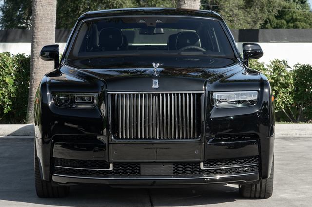 2024 Rolls-Royce Phantom Sedan - 22941072 - 12
