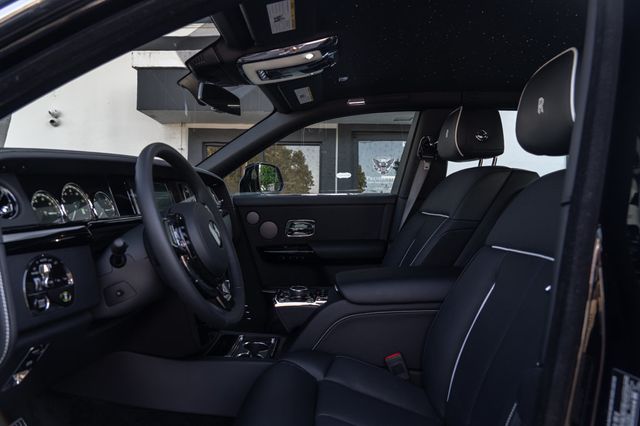 2024 Rolls-Royce Phantom Sedan - 22941072 - 14