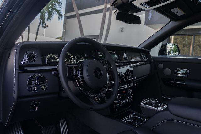 2024 Rolls-Royce Phantom Sedan - 22941072 - 15