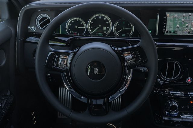 2024 Rolls-Royce Phantom Sedan - 22941072 - 16