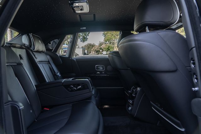 2024 Rolls-Royce Phantom Sedan - 22941072 - 26