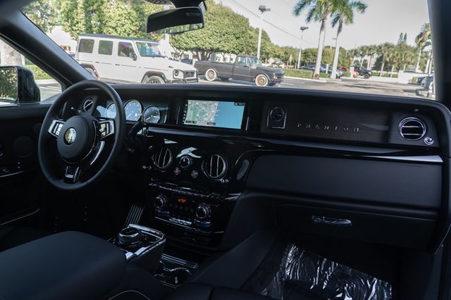 2024 Rolls-Royce Phantom Sedan - 22941072 - 31