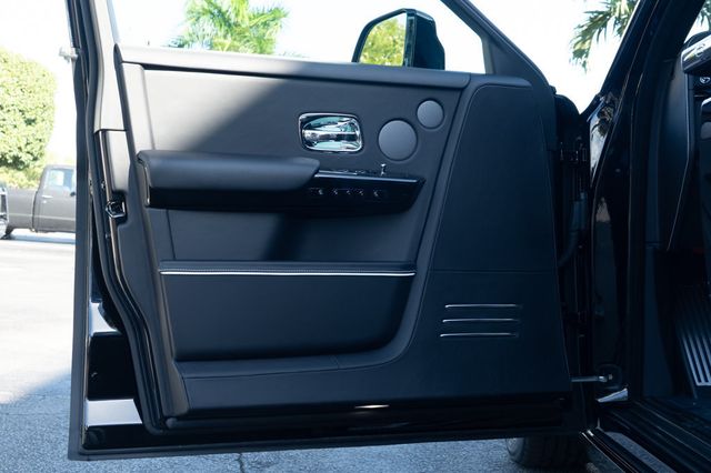 2024 Rolls-Royce Phantom Sedan - 22941072 - 37
