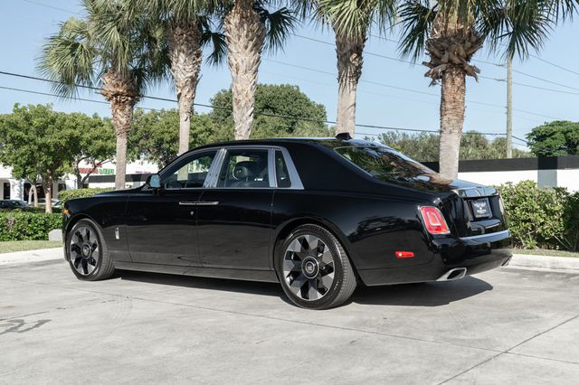 2024 Rolls-Royce Phantom Sedan - 22941072 - 4