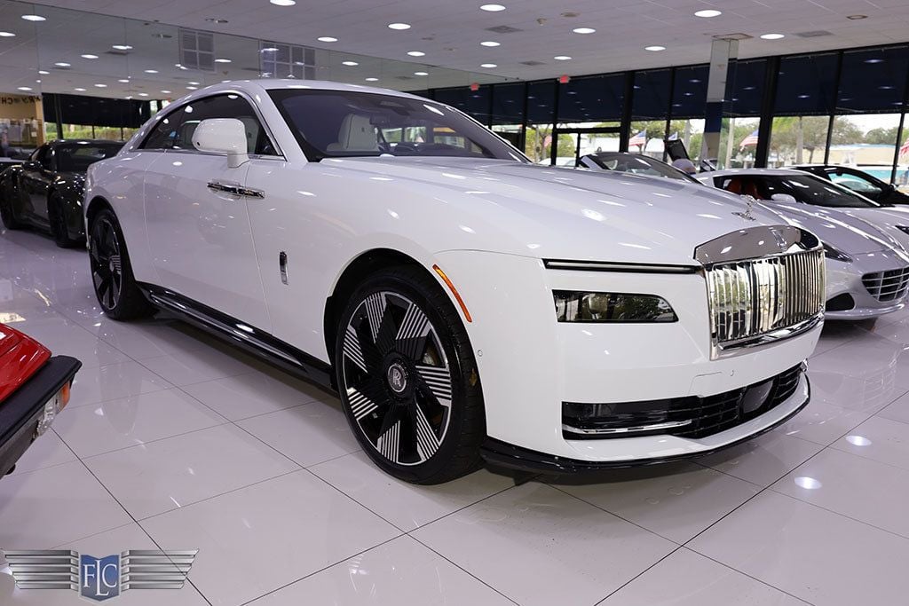 2024 Rolls-Royce Spectre Coupe - 22752391 - 3