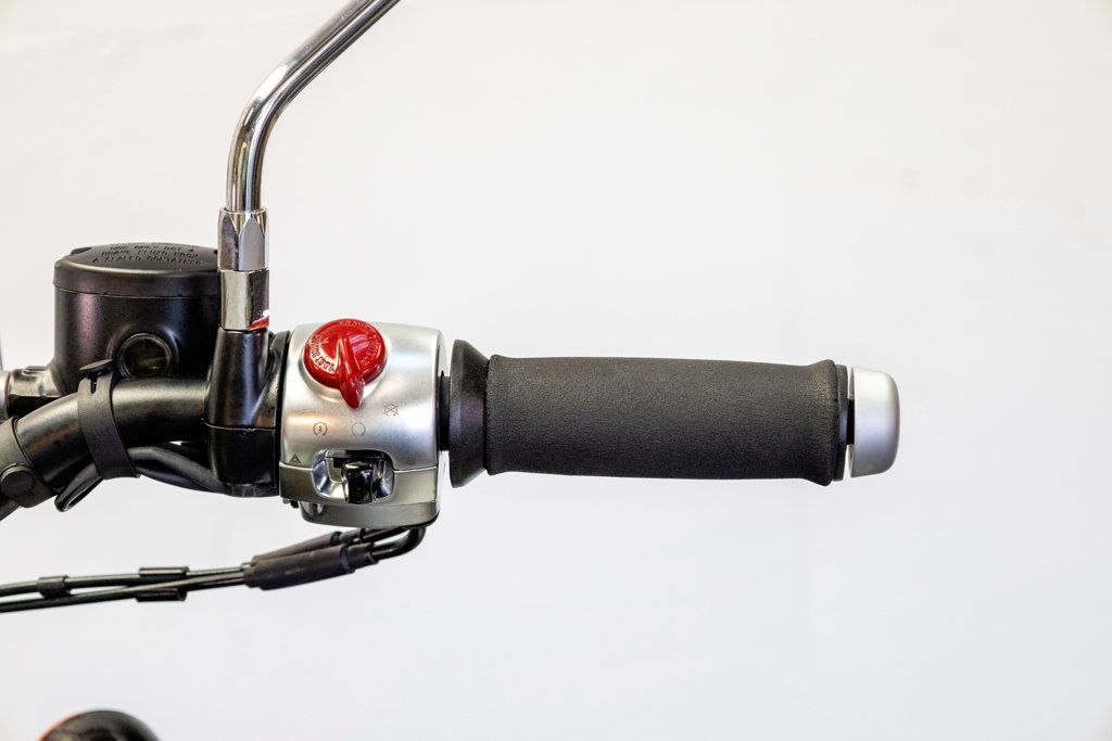 2024 ROYAL ENFIELD SUPER METEOR 650 ABS CERTIFIED PRE-OWNED! - 22998713 - 10