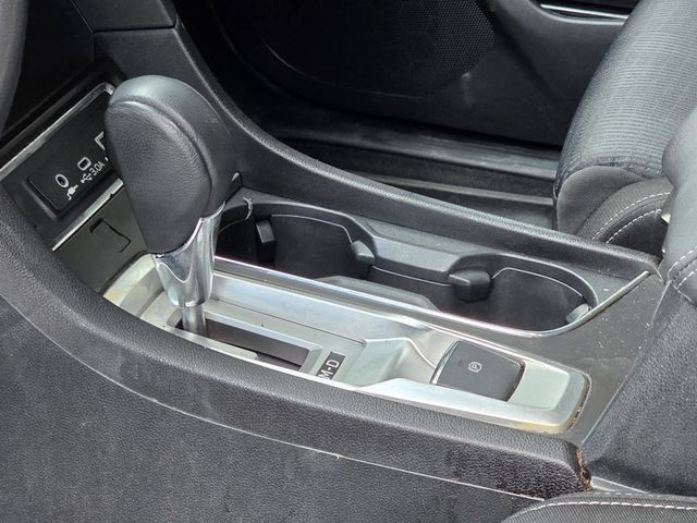 2024 Subaru Ascent Premium 7-Passenger - 23068746 - 19