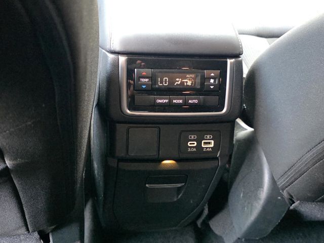 2024 Subaru Ascent Premium 7-Passenger - 23068746 - 8