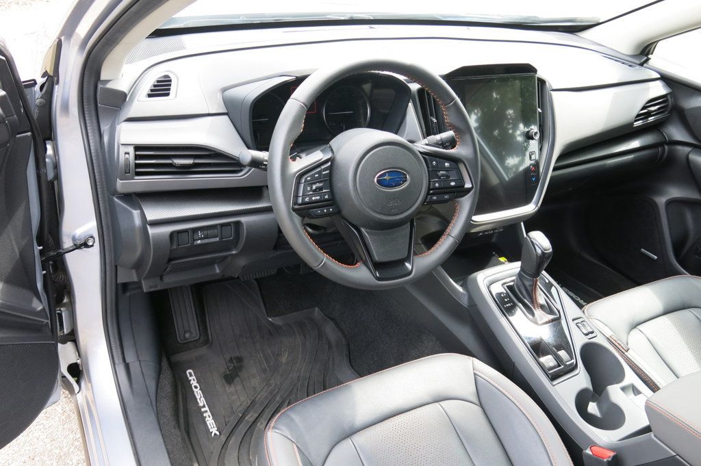 2024 Subaru Crosstrek Limited photo 9