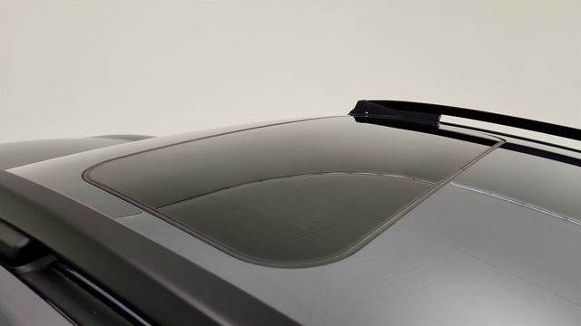 2024 Subaru Crosstrek Limited AWD w/ harman/kardon Audio, Moonroof & Navigation - 23039432 - 9