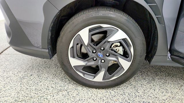 2024 Subaru Crosstrek Limited AWD w/ harman/kardon Audio, Moonroof & Navigation - 23039432 - 8