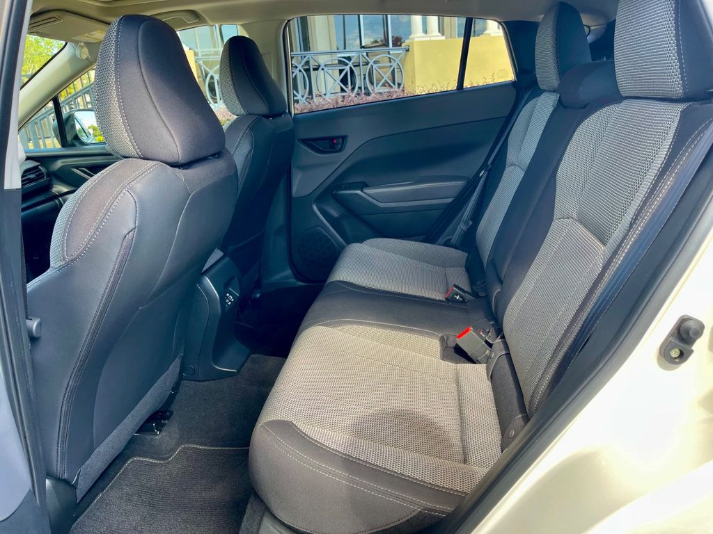 2024 Subaru Crosstrek Premium photo 12
