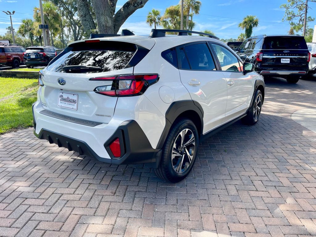 2024 Subaru Crosstrek Premium photo 6