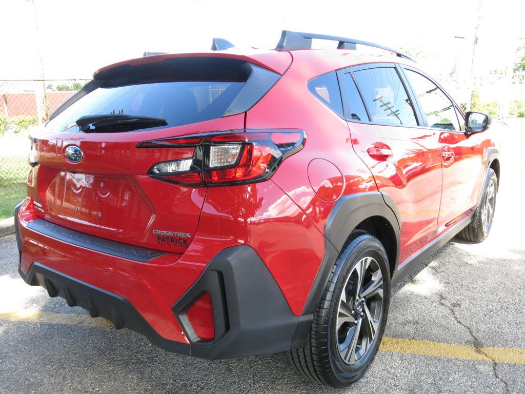 2024 Subaru Crosstrek Premium photo 4