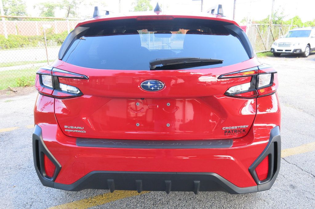 2024 Subaru Crosstrek Premium photo 8