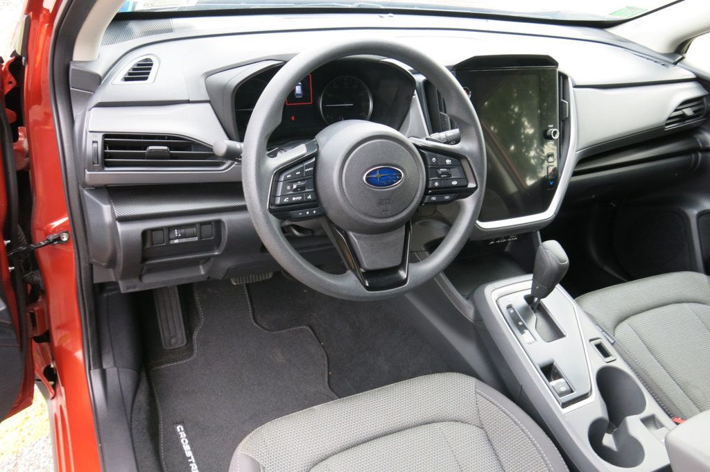 2024 Subaru Crosstrek Premium photo 8