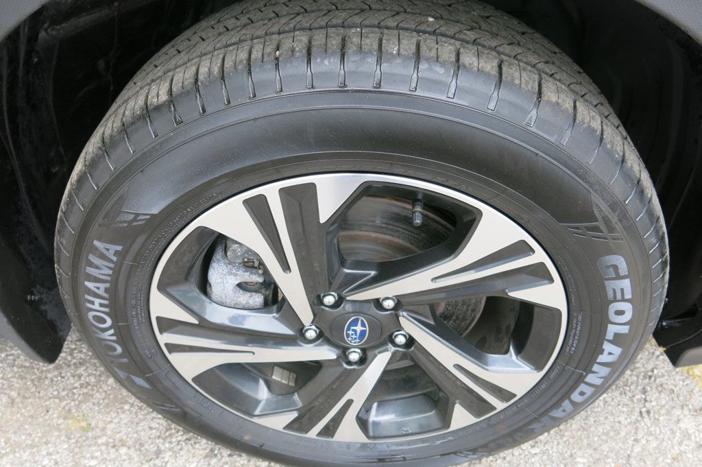 2024 Subaru Crosstrek Premium photo 29
