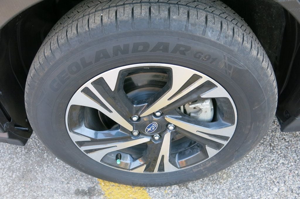 2024 Subaru Crosstrek Premium AWD - 22927419 - 31