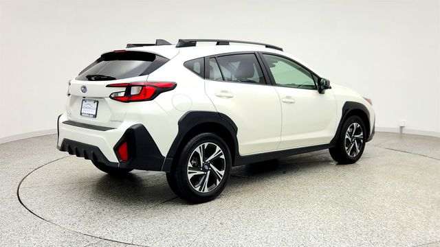 2024 Subaru Crosstrek Premium AWD w/ Moonroof, Power Seat & Blind Spot Detection - 23012283 - 4