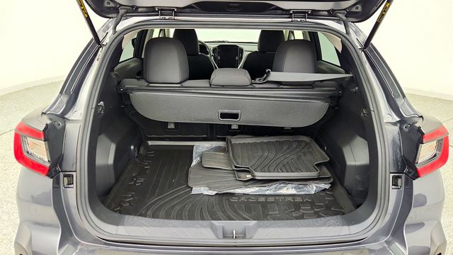 2024 Subaru Crosstrek Premium AWD w/ Moonroof, Power Seat & Blind Spot Detection - 23012324 - 20
