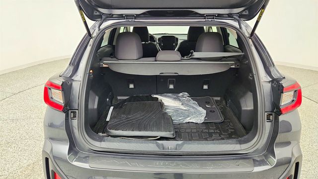 2024 Subaru Crosstrek Premium AWD w/ Moonroof, Power Seat & Blind Spot Detection - 23012564 - 21