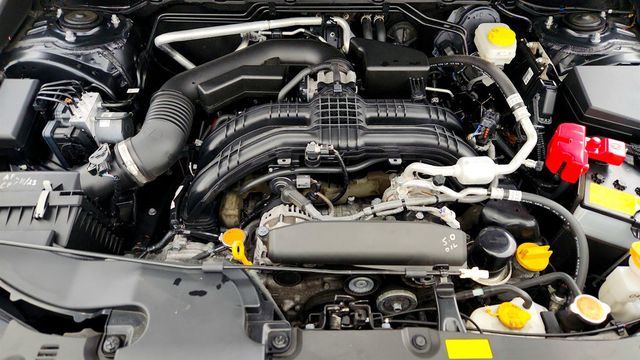 2024 Subaru Crosstrek Premium AWD w/ Moonroof, Power Seat & Blind Spot Detection - 23012564 - 25