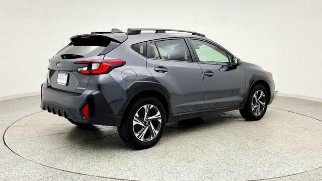 2024 Subaru Crosstrek Premium AWD w/ Moonroof, Power Seat & Blind Spot Detection - 23012564 - 4