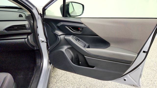 2024 Subaru Crosstrek Premium AWD w/ Moonroof, Power Seat, HomeLink & Wireless Charger - 23093343 - 24