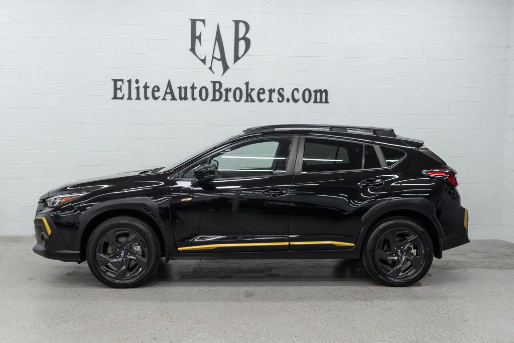 Subaru Crosstrek photo 2