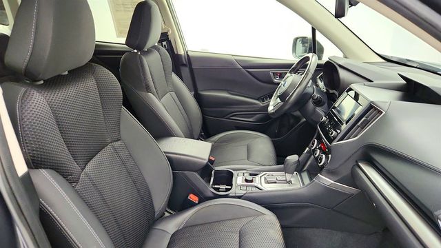 2024 Subaru Forester Premium AWD with Blind Spot Detection & Power Rear Gate - 22975373 - 21