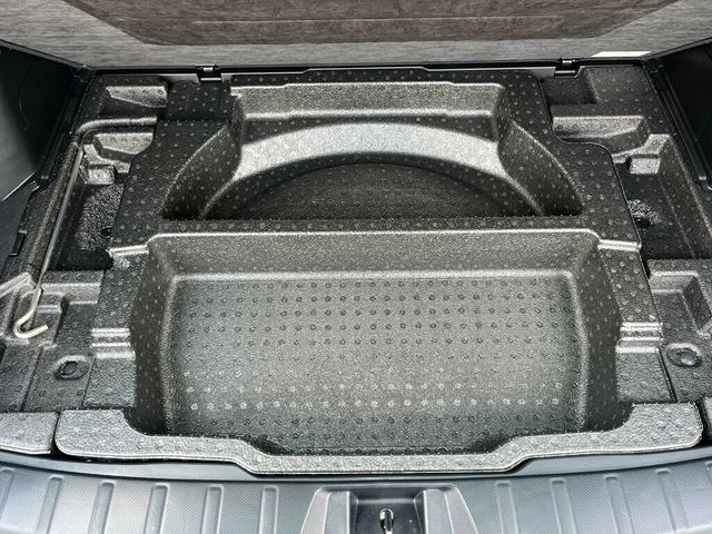 2024 Subaru Forester Touring AWD  - 23053600 - 26