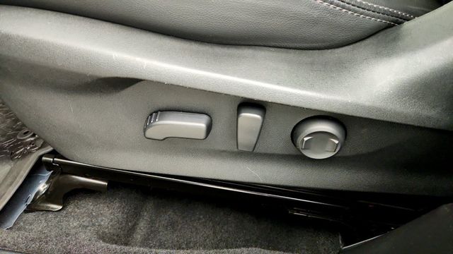 2024 Subaru Forester Touring AWD w/ Auto-Dimming Mirrors & Trailer Hitch - 23089203 - 10