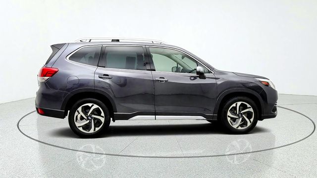 2024 Subaru Forester Touring AWD w/ Auto-Dimming Mirrors & Trailer Hitch - 23089203 - 3