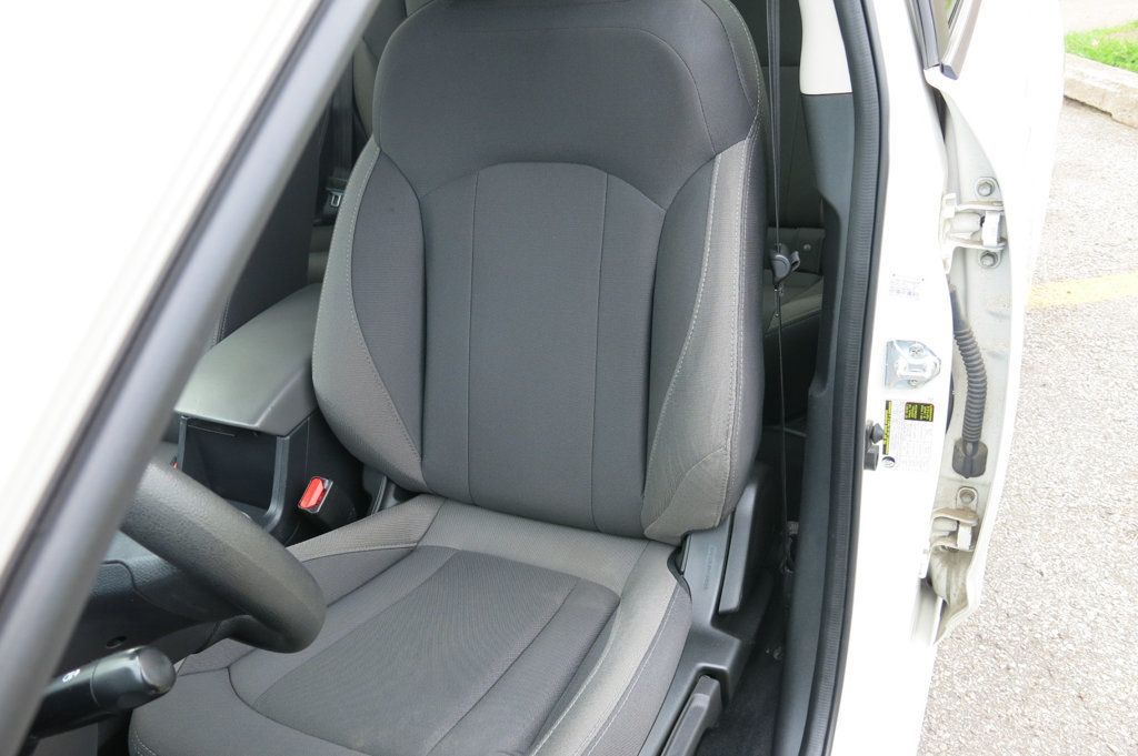 2024 Subaru Impreza 5-door CVT - 23089516 - 40