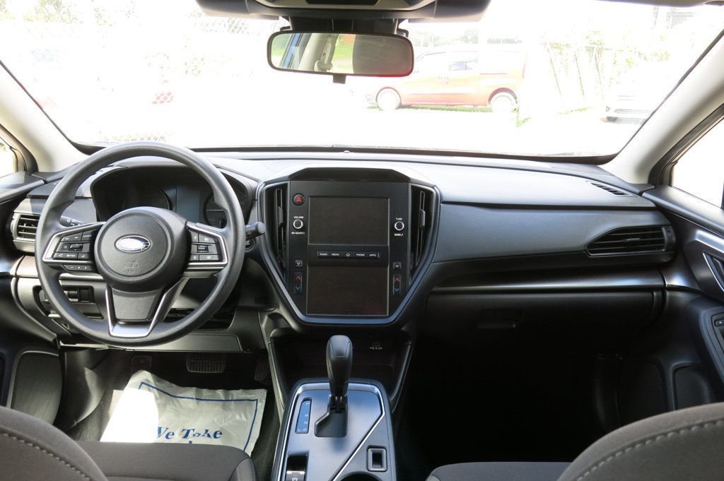 2024 Subaru Impreza Base photo 18