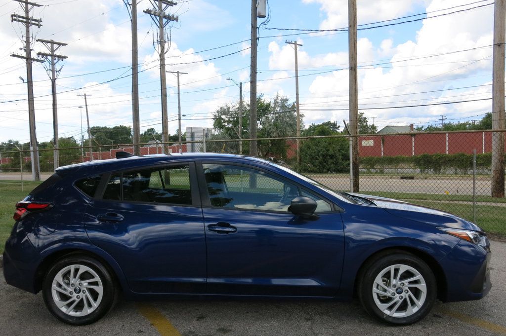 2024 Subaru Impreza Base photo 5