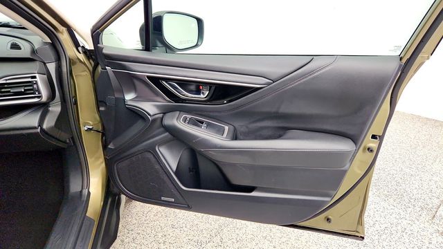 2024 Subaru Outback Limited AWD with Power Moonroof, Heated Steering Wheel & Nav Pkg - 23017486 - 26