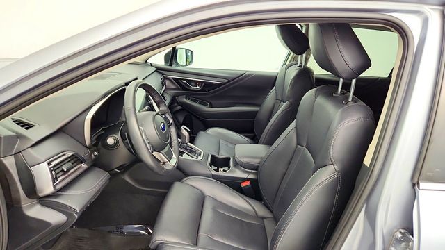2024 Subaru Outback Limited AWD w/ Power Moonroof & Nav System - 23084174 - 19