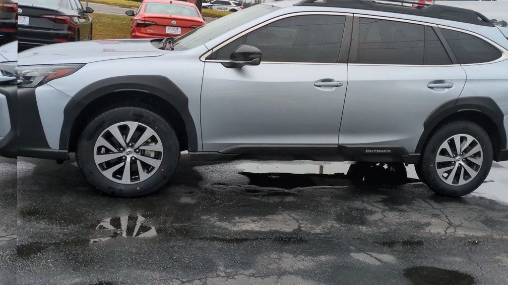 2024 Subaru Outback Premium photo 4