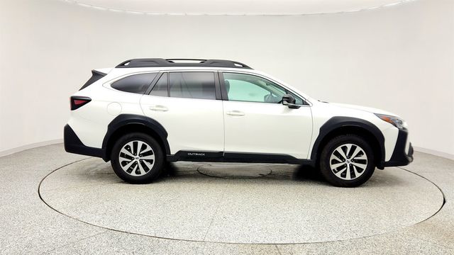 2024 Subaru Outback Premium AWD w/ Power Moonroof, BSD & Keyless Access - 23010385 - 3